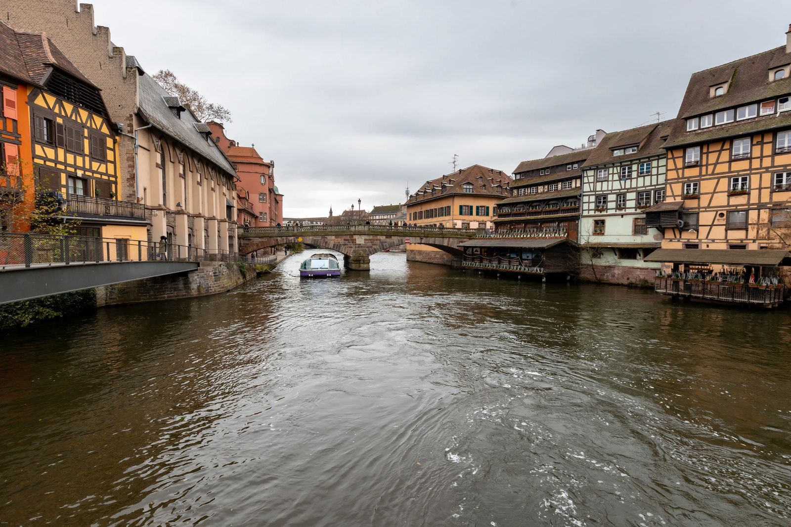 Grand Ile boat with colorful buildings, Best Things To See In Strasbourg France