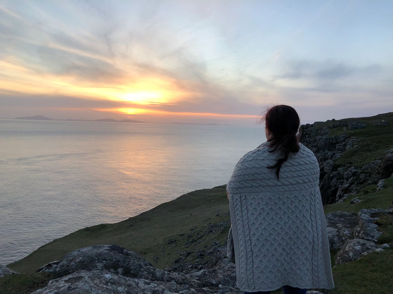 Neist Point Lighthouse - Culture Trekking - #IsleofSkye #NeistPointLighthouse #Scotland