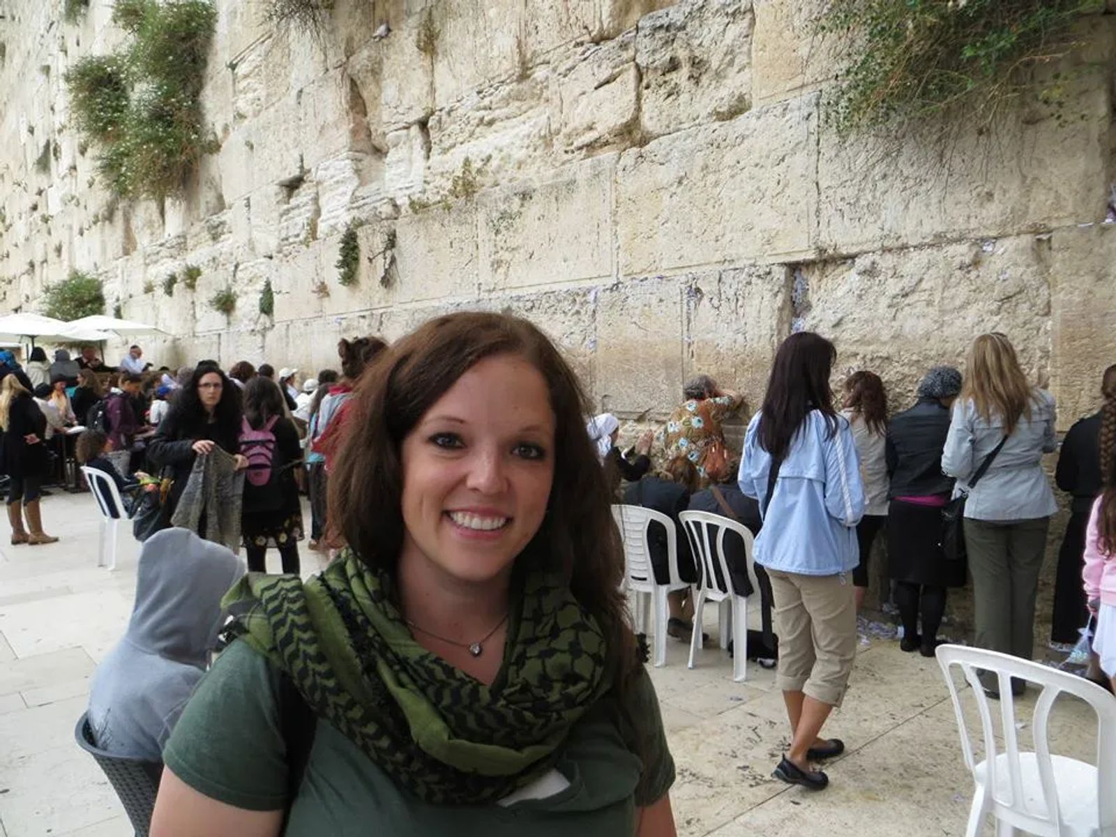 Janiel in front of Western Wall in Jerusalem on Women's Side