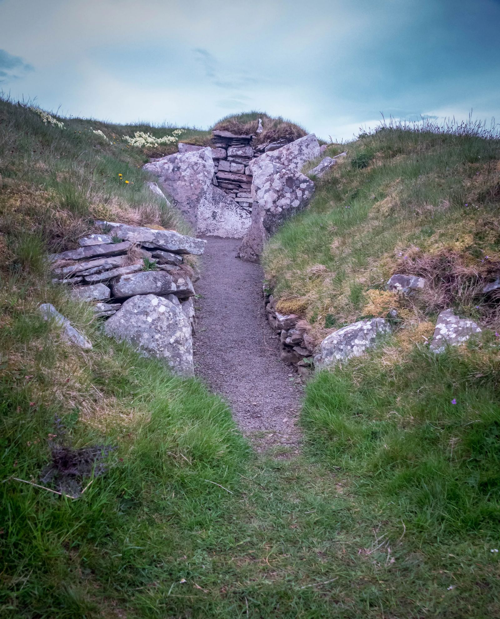 Cairns and Standing Stones, Mystery of Scotland's Past