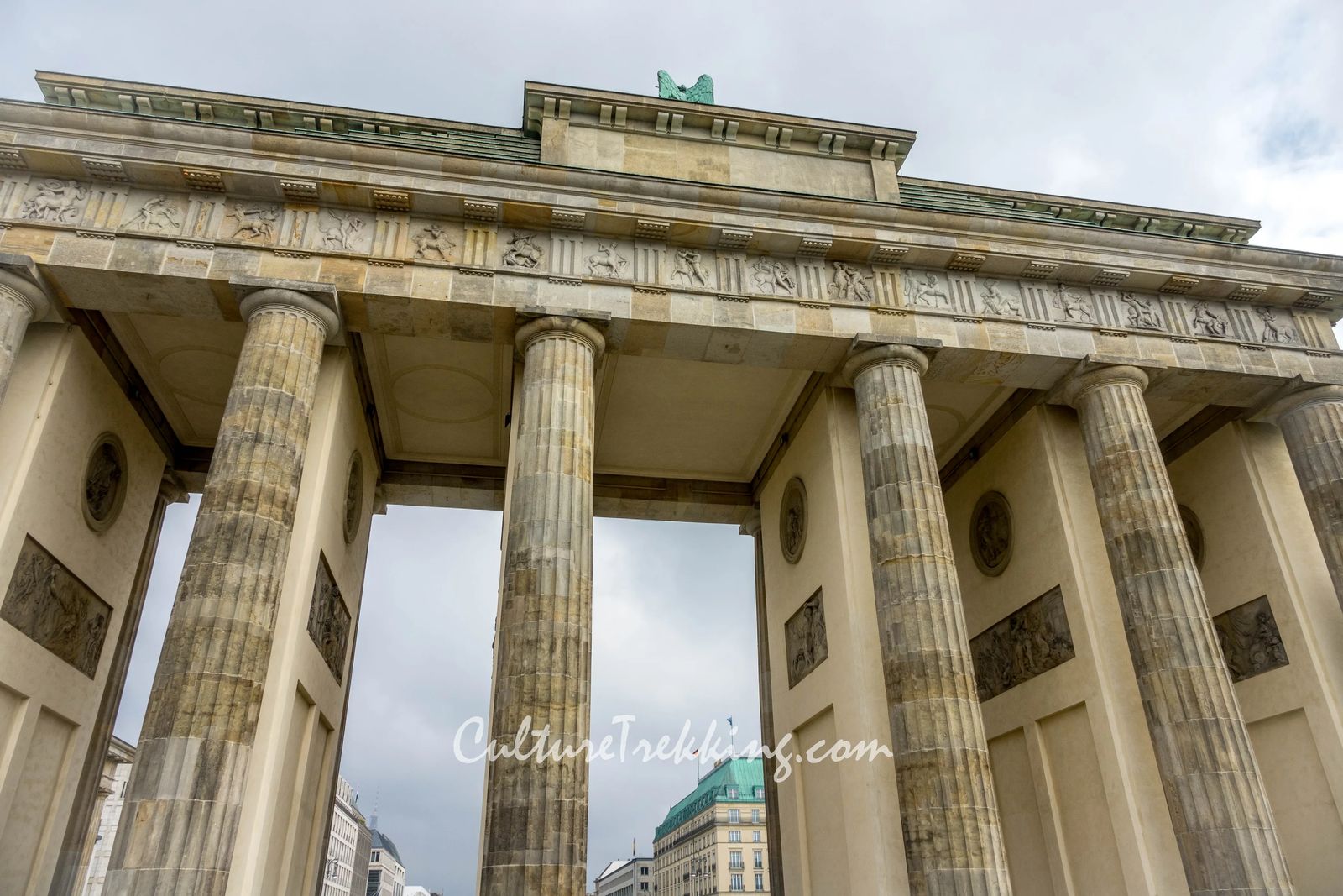 backpacking Eastern Europe 12 hours in berlin and what to see. Here is the Brandenburg Gate