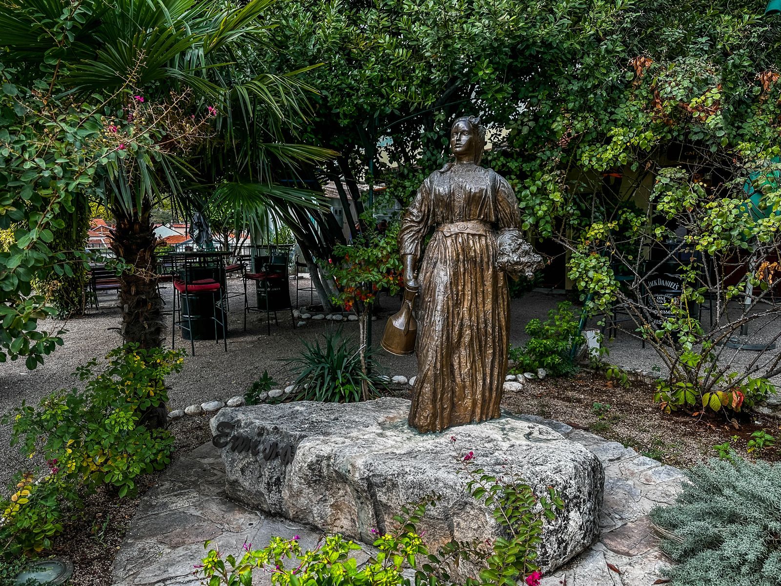 One Day In Mostar Bosnia - Statue of Woman