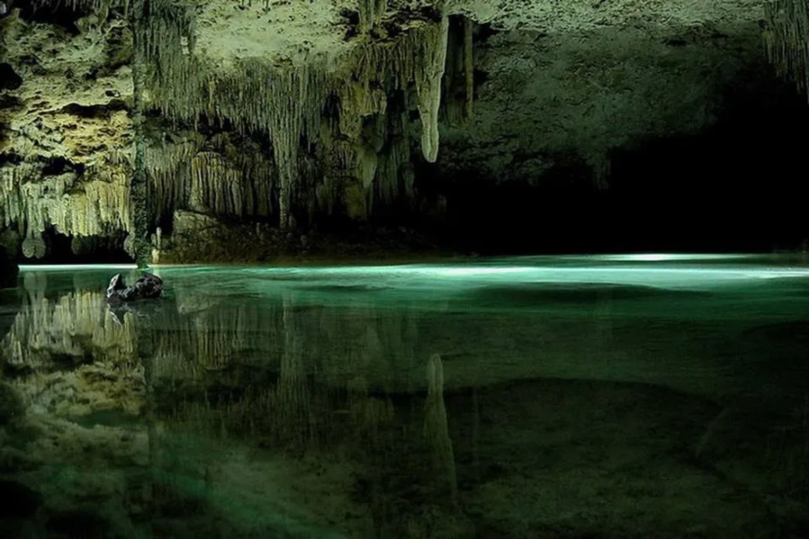 Rio Secreto - The Secret River in Mexico