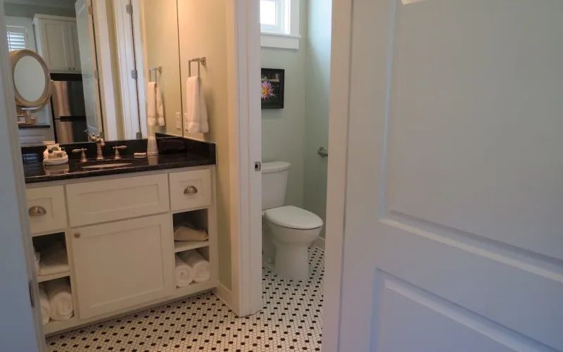 Bathroom at Oak Alley Cabins