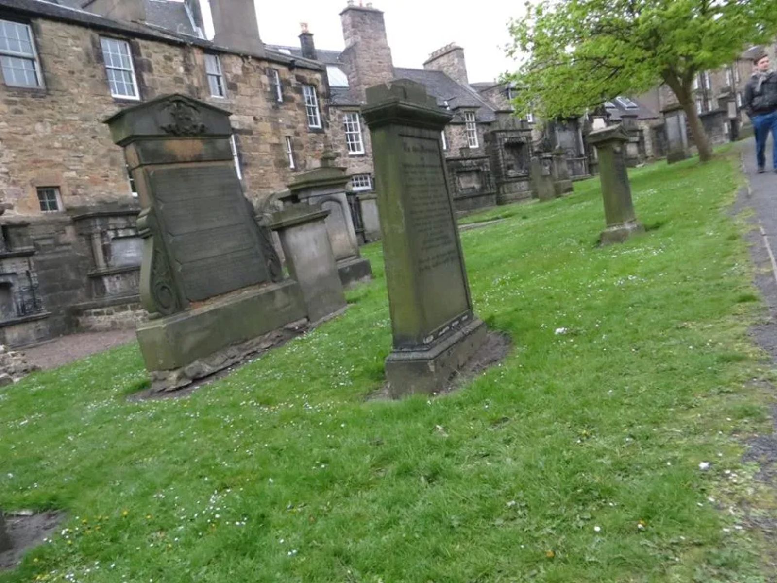 Self-Guided Edinburgh Ghost Tour