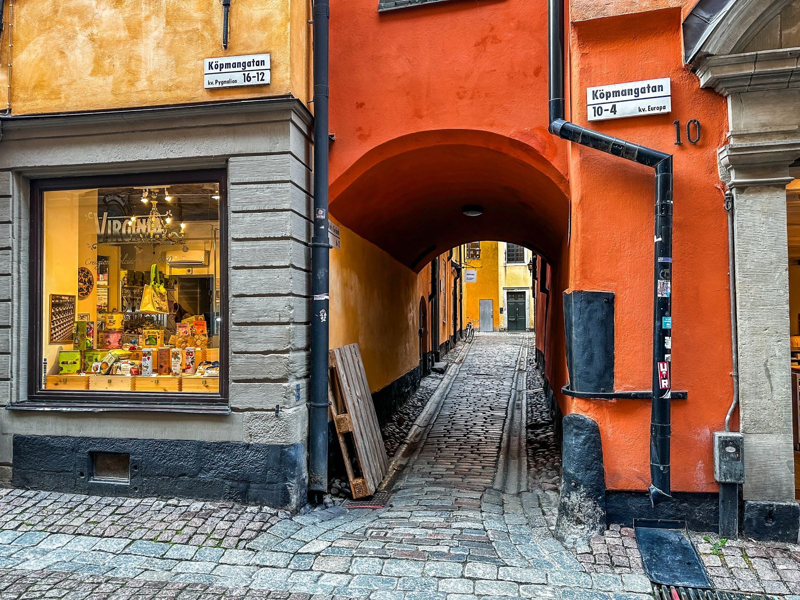 Oldest Street in Stockholm - 24 Hours In Stockholm Sweden24 Hours In Stockholm Sweden
