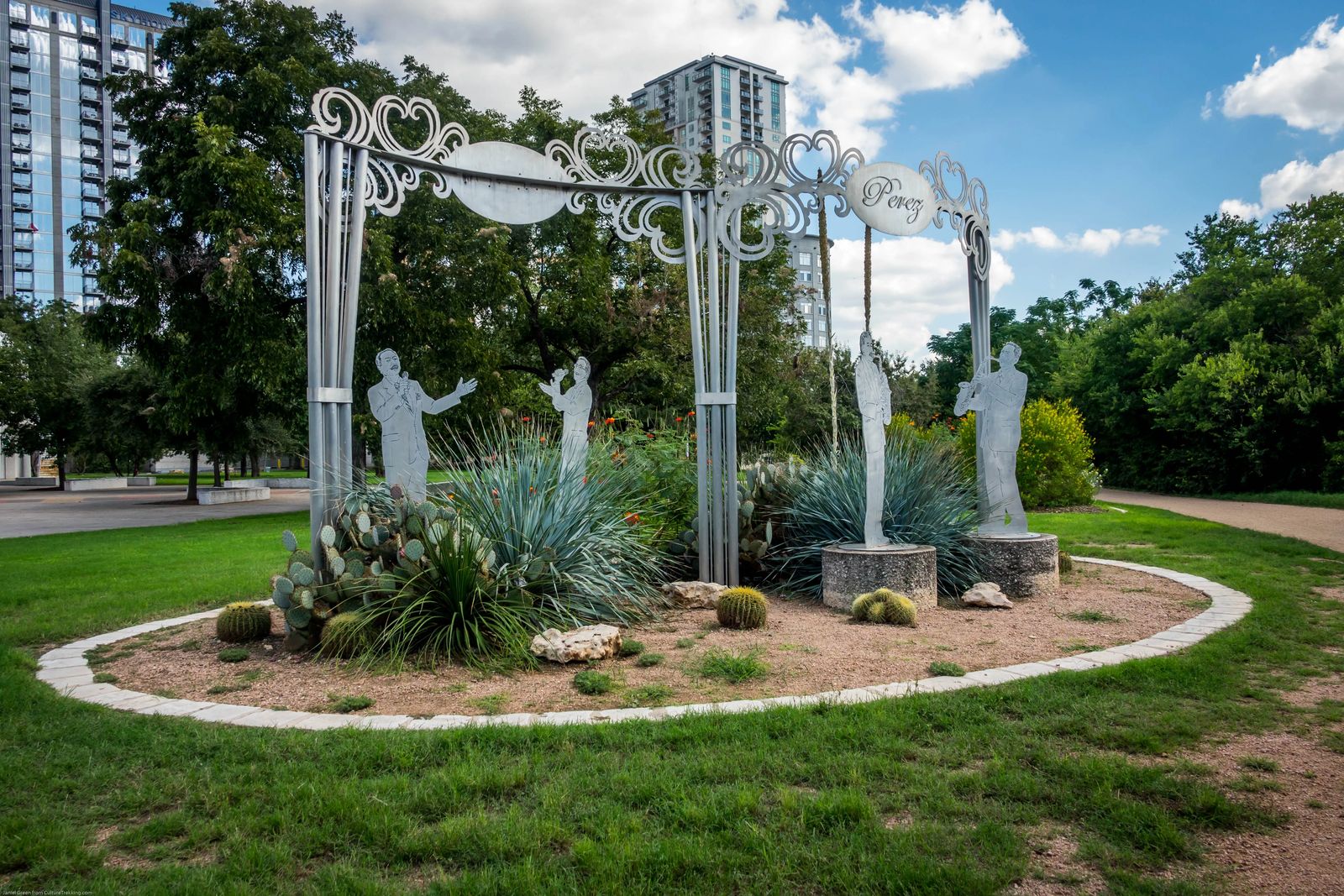 Austin - Mexican American Heritage Center- Unique things to do in Austin Texas - Culture Trekking - #AustinTexas #uniquethingstodoinaustin #Keepaustinweird