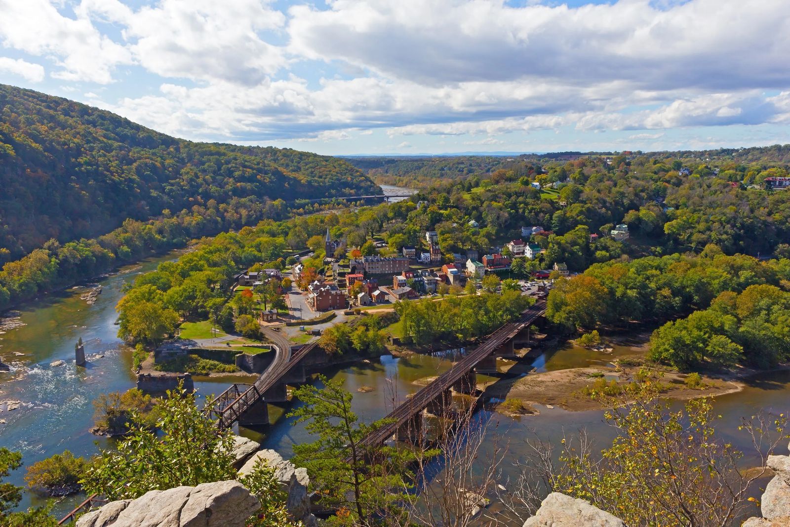 Scenic Road Trip For Fall Colors In The USA