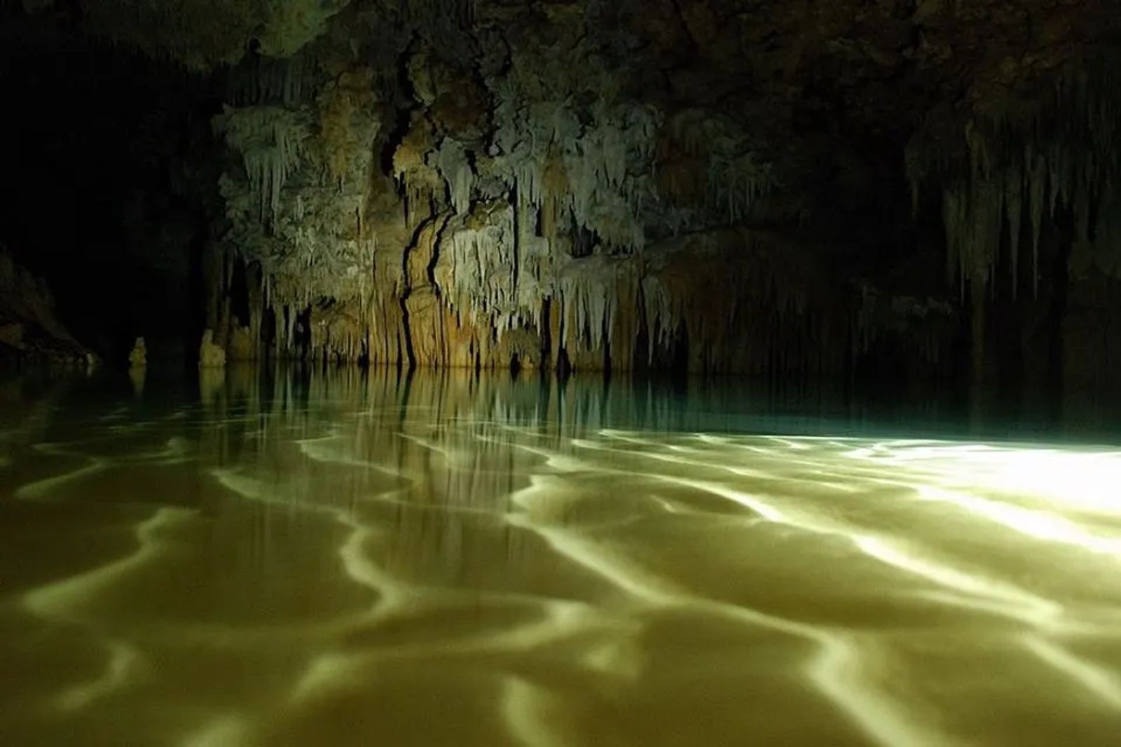 Rio Secreto - The Secret River in Mexico